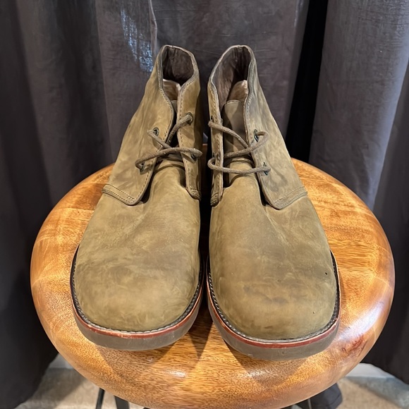 Ugg Desert Chukka - Picture 2 of 7